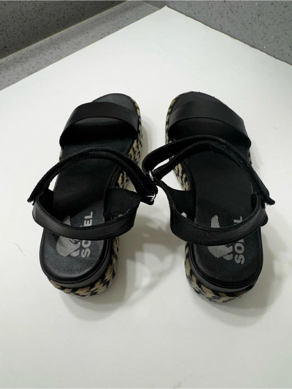 Sorel Cameron Flatform Black Leather Espadrille Sandal Sz 7